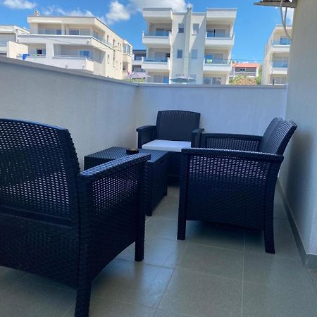 Apartman Toni 诺瓦利娅 外观 照片